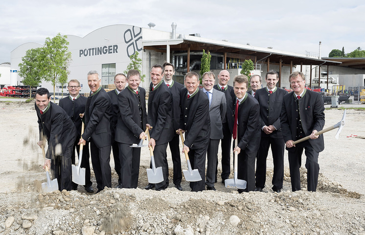 PÖTTINGER invests in the future for further growth