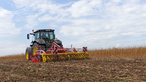 Successful cover crop incorporation and seedbed preparation