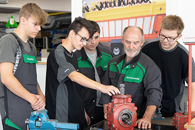 Handwerkliche Lehrberufe Handwerkliche Lehrberufe
