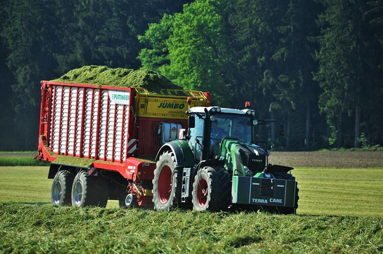 Biogas: JUMBO COMBILINE punktet mit Einsatzflexibilität und Bodenschonung