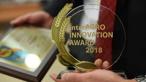 Auszeichnung für die IMPRESS Rundballenpresse auf der InterAGRO