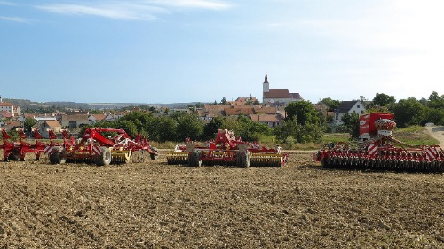 Farma drží rodinu pohromadě