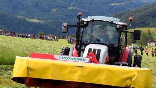 2a Giornata Int. per la fienagione e la tenuta di bestiame in Alto Adige