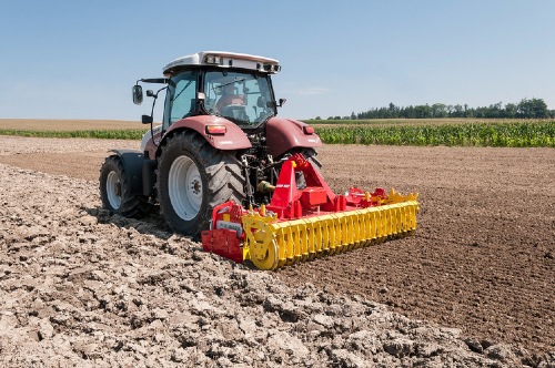 LION power harrows – built for all operating conditions 