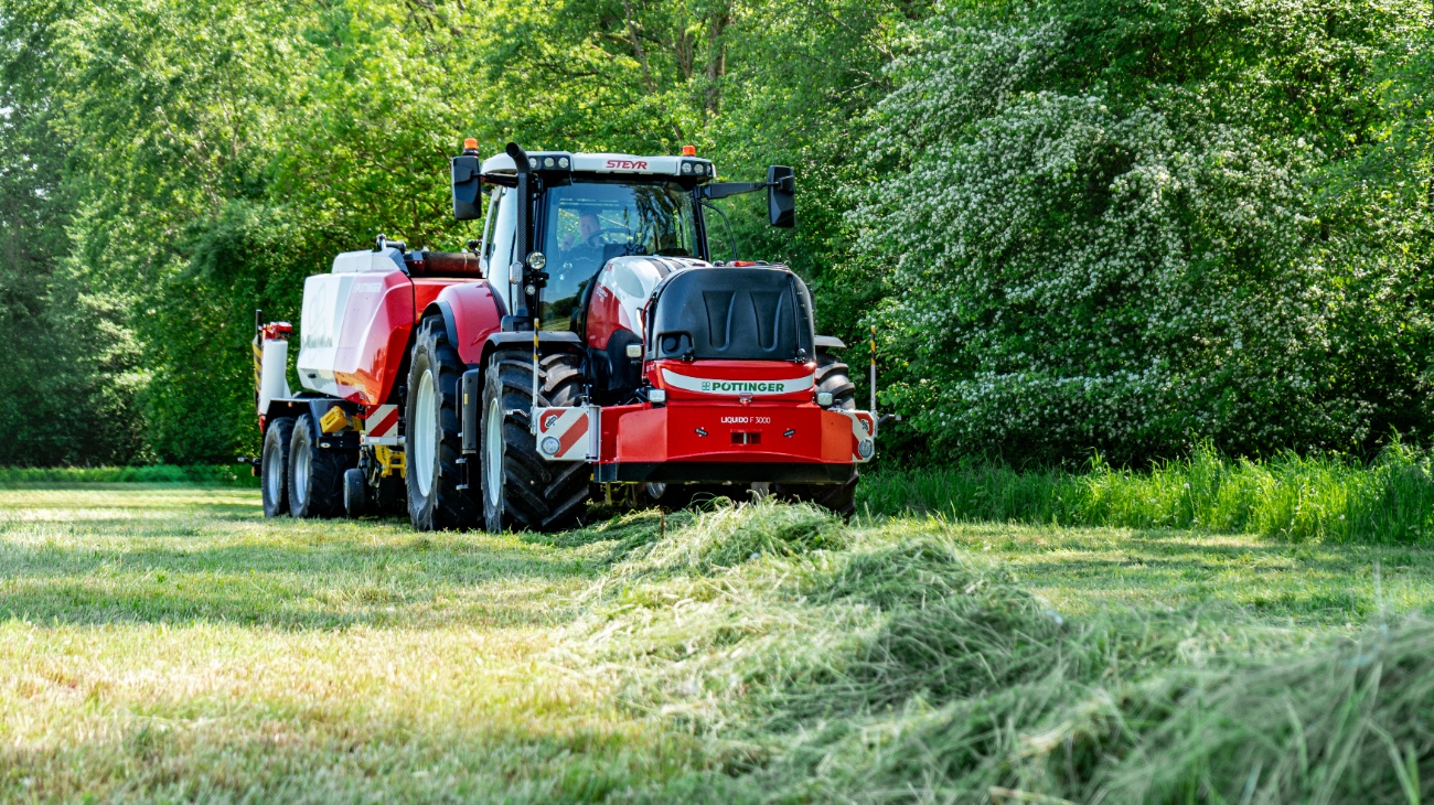 Produktneuheit von PÖTTINGER: Der vielseitige Siliermitteltank LIQUIDO F