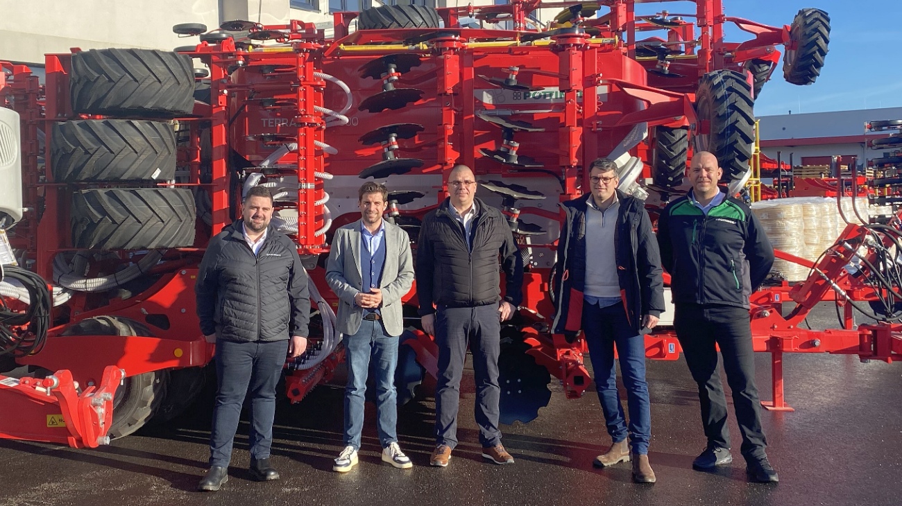 PÖTTINGER Bernburg: Neue Partnerschaft mit Landmaschinen Roschwitz
