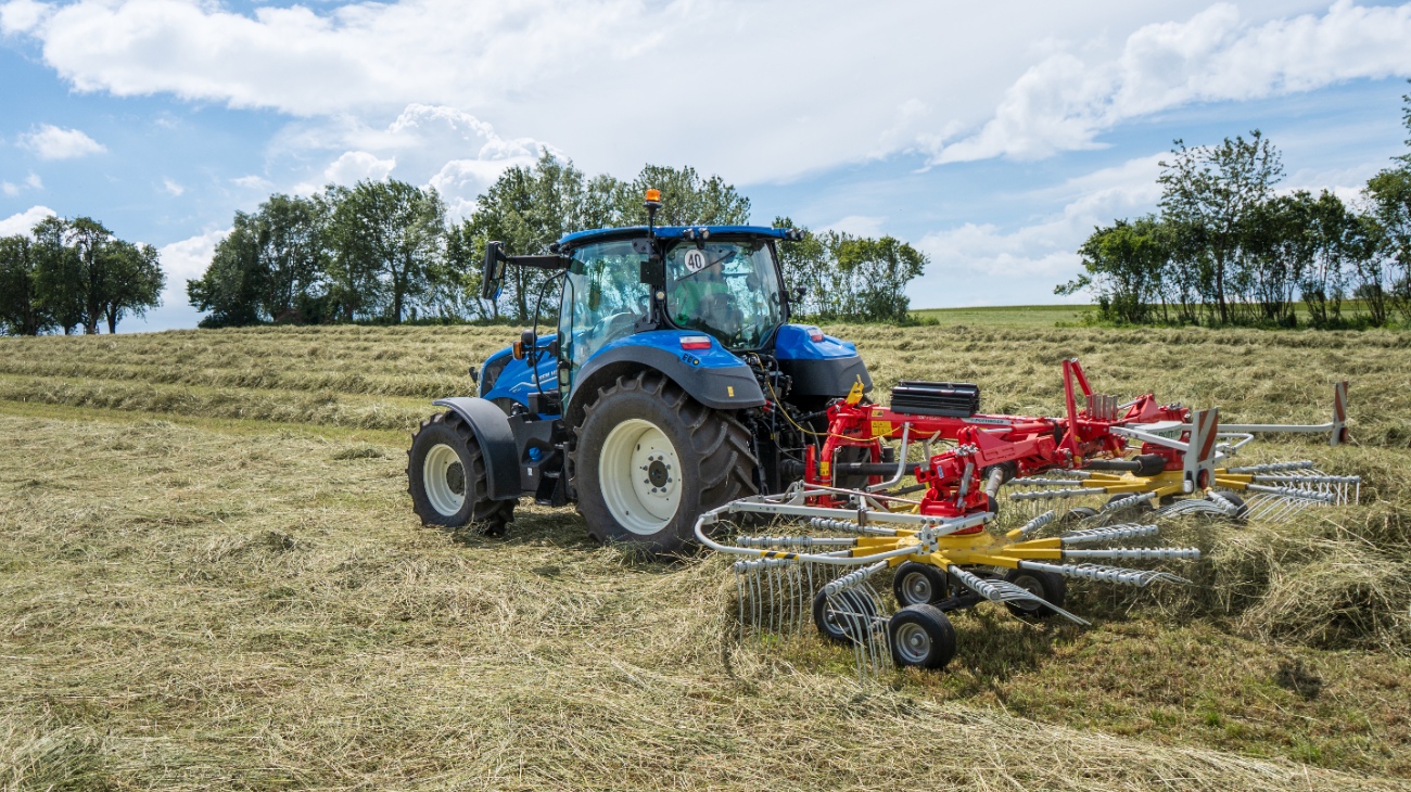 TOP V 6520 C: новий маневрений валкувач від Pöttinger