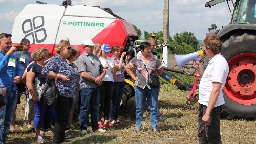 Компанія PÖTTINGER втретє цього року підтримує День ферми в Україні