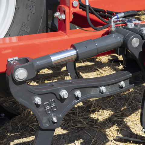 The hydraulic NOVA element is infinitely adjustable for maximum flexibility.