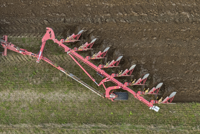 Optimised plough beam design