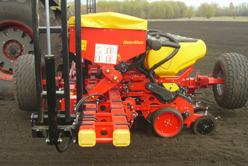 MS 8100 SUPER: 12 rows