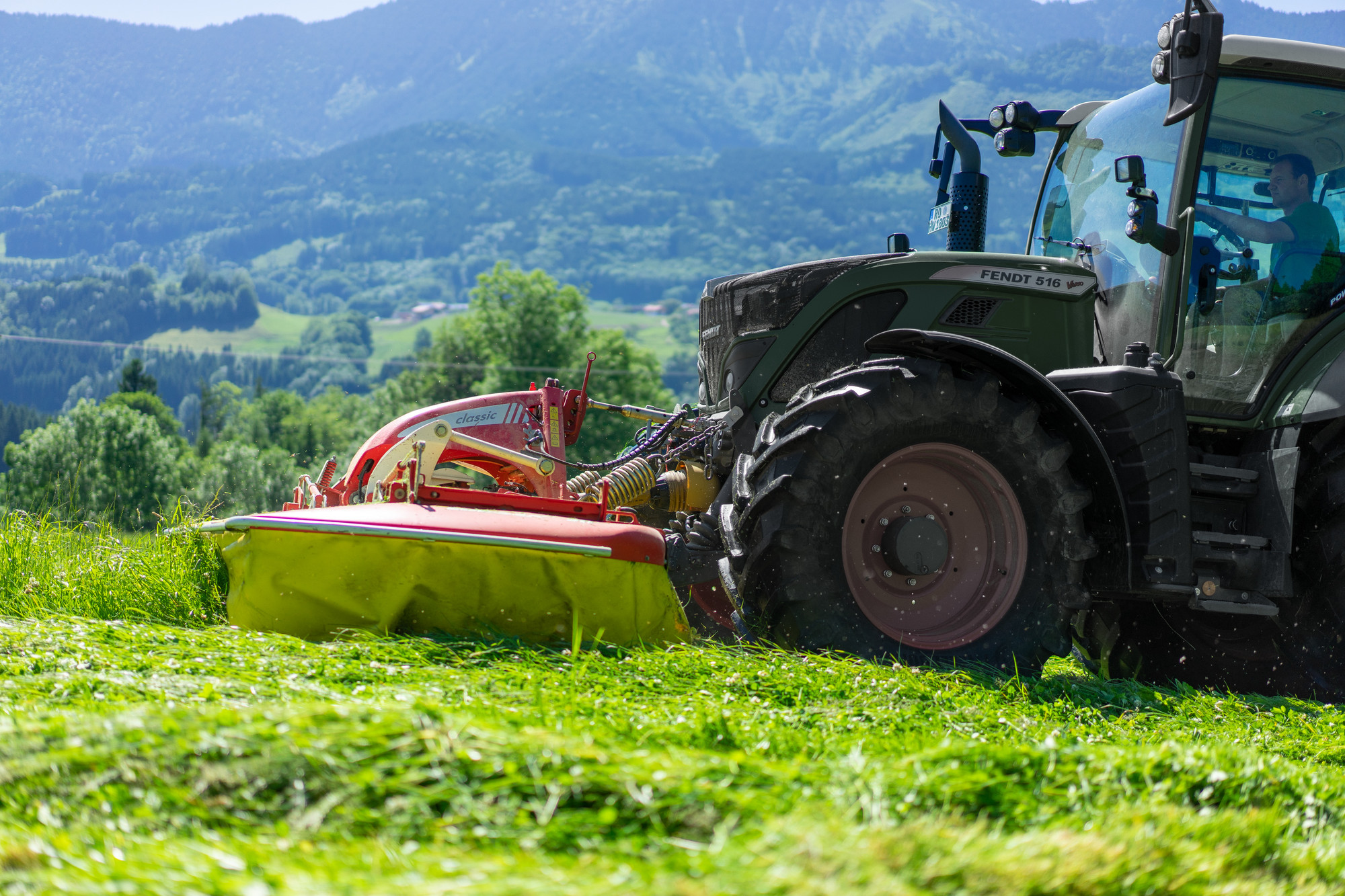 EUROCAT_311_CLASSIC_Fendt_306-1.jpg