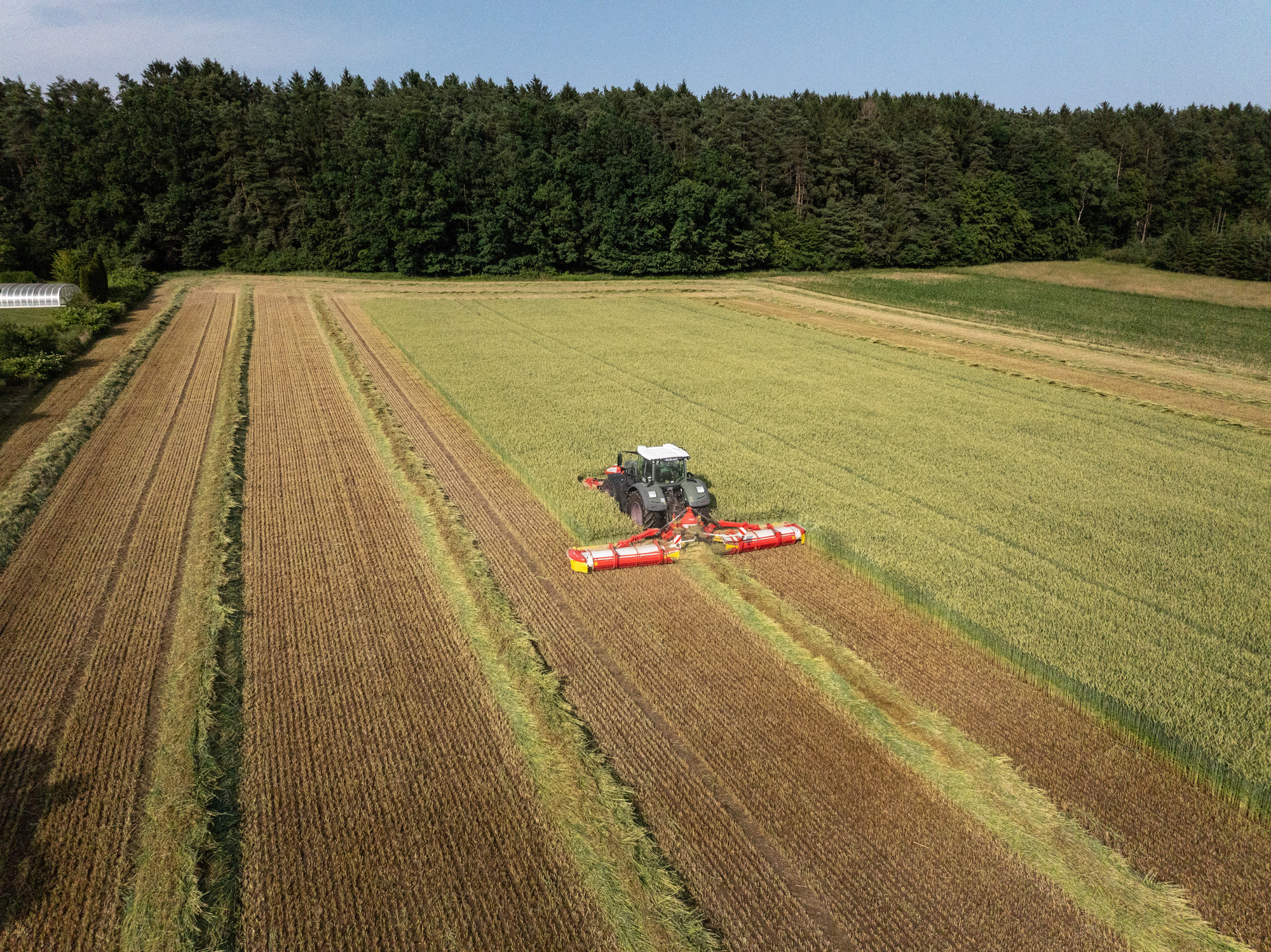 NOVACAT_301_ALPHA_MOTION_PRO_ED_NOVACAT_V_9200_CF_Fendt_D_81_SAT.jpg
