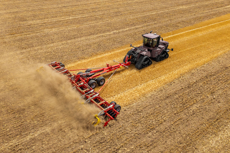 Trailed compact disc harrow: 12.5 m