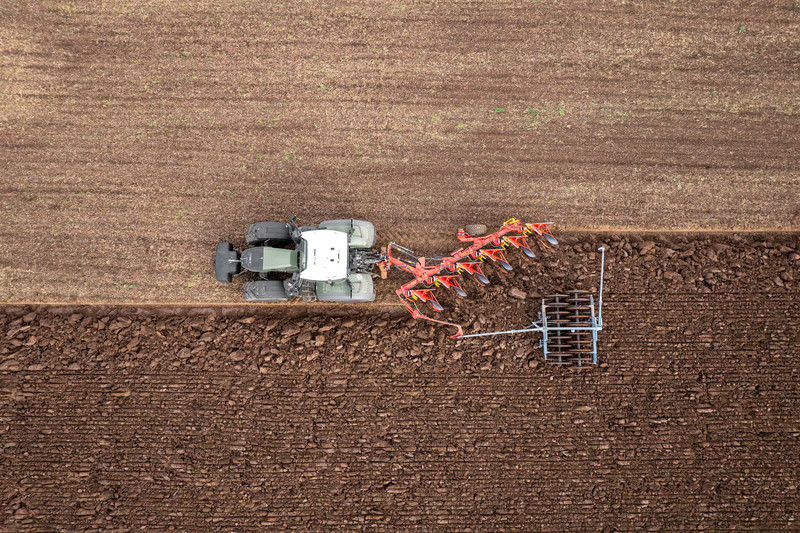 The advantages of ploughing