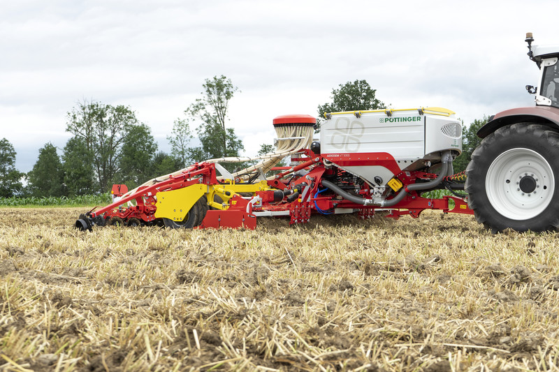 Pneumatic seed drill technology