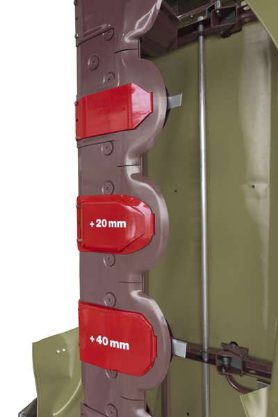 gezogene Mähwerke, Mähkombinationen, NOVACAT CLASSIC leichte Frontmähwerke, NOVACAT ALPHA MOTION Frontmähwerke, NOVADISC Heckmähwerk mit Seitenaufhängung, NOVACAT Heckmähwerk mit Mittenaufhängung, NOV