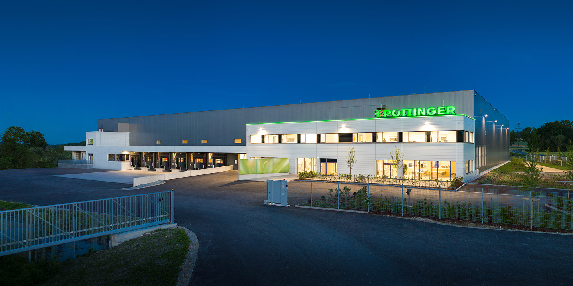Ersatzteilwerk Taufkirchen